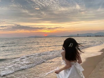 睡中午觉流口水什么原因,午休流口水？揭秘原因及预防妙招
